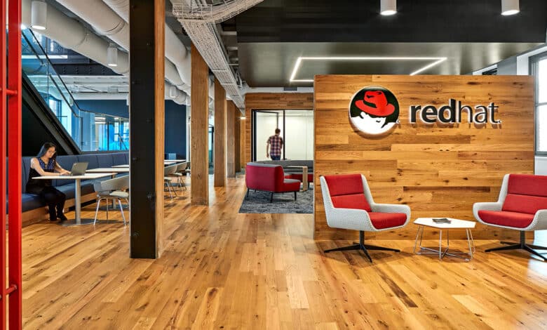 RHEL 8.7 and 9.1 are focusing on Podman containers